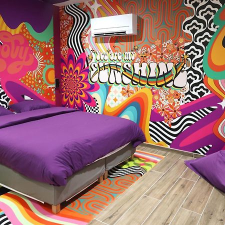 Capsule Groovy-Jacuzzi-Sauna-Billard-Netflix- Nintendo Switch & Jeux Mons  Exterior foto
