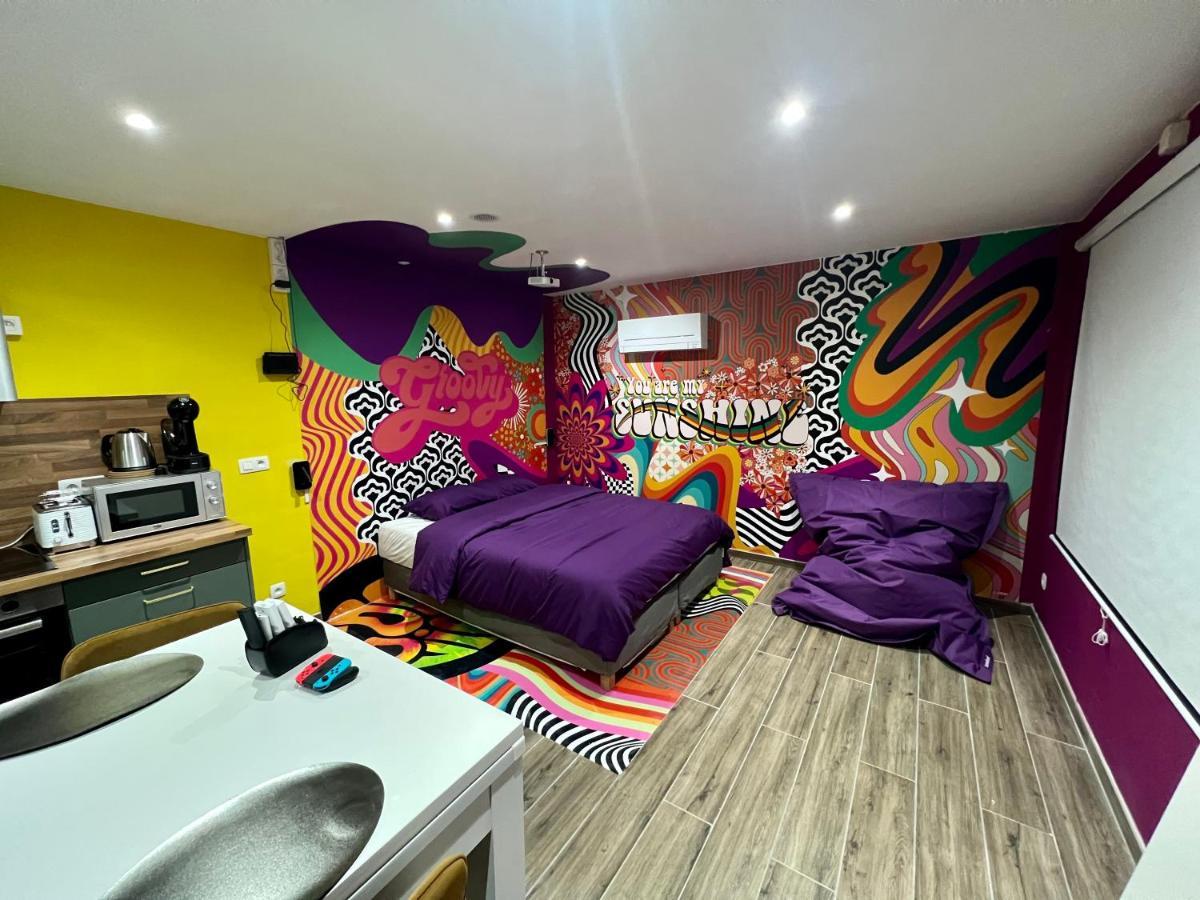 Capsule Groovy-Jacuzzi-Sauna-Billard-Netflix- Nintendo Switch & Jeux Mons  Exterior foto